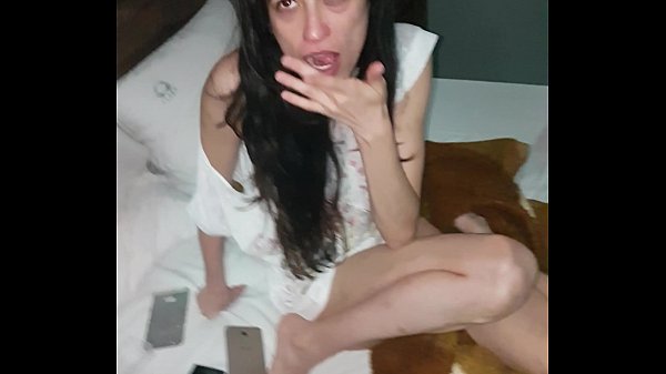 Incrível o melhor broche de sempre! A minha grande pila está a enlouquecer!