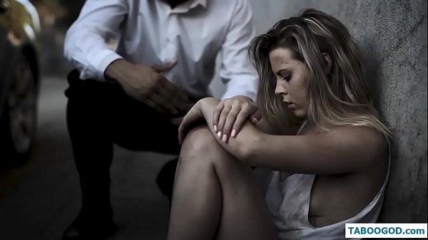 Histórias Kinky: rapariga adolescente sem abrigo